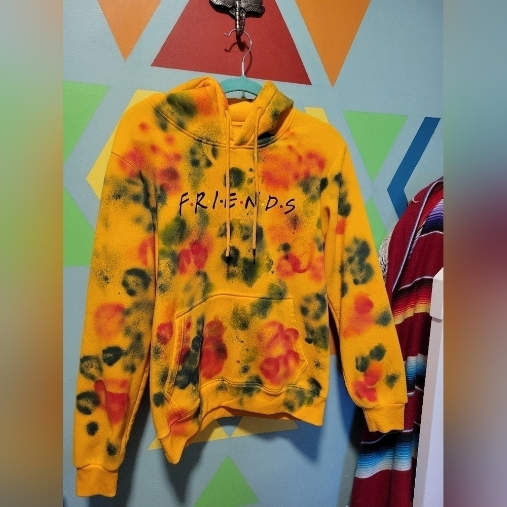 New Handmade Women's Yellow "Friends" Tie Dyed Pullover Hoodie Size XS (Xs-med)